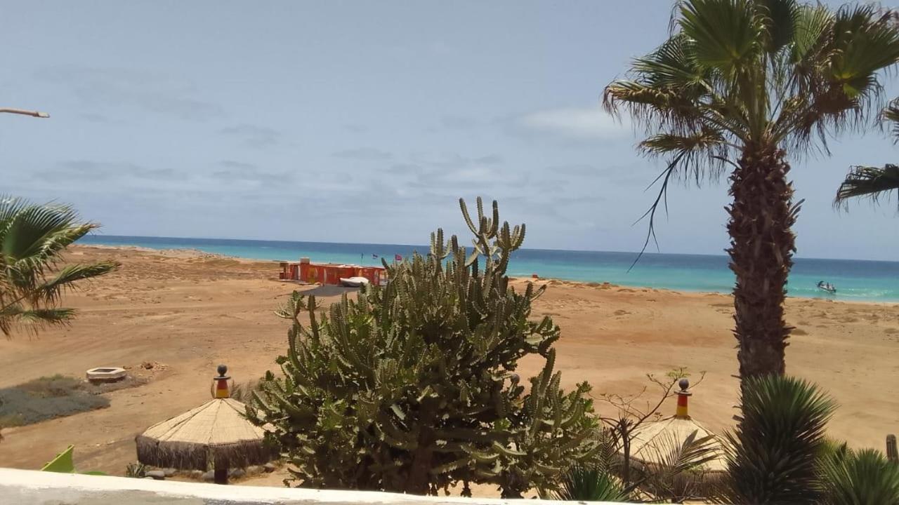 Residencial Cabo Verde Palace Санта-Мария Экстерьер фото